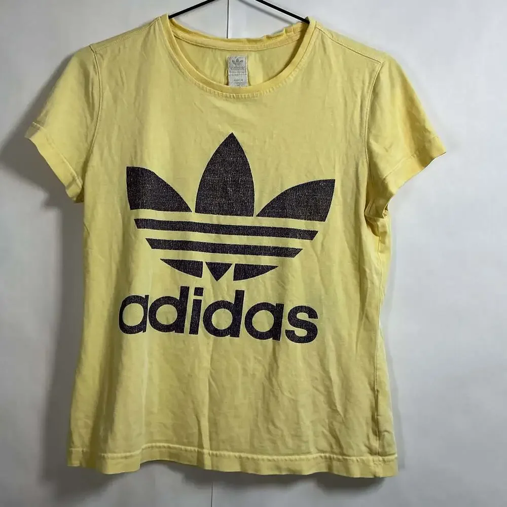 Vintage Adidas Originals Trefoil Logo T-Shirt in Yellow